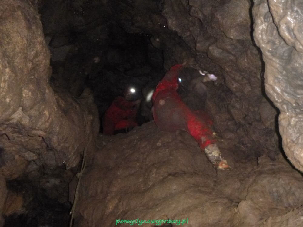 caving