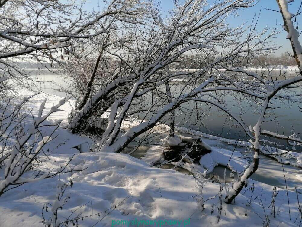 Ławice Kiełpińskie zimą