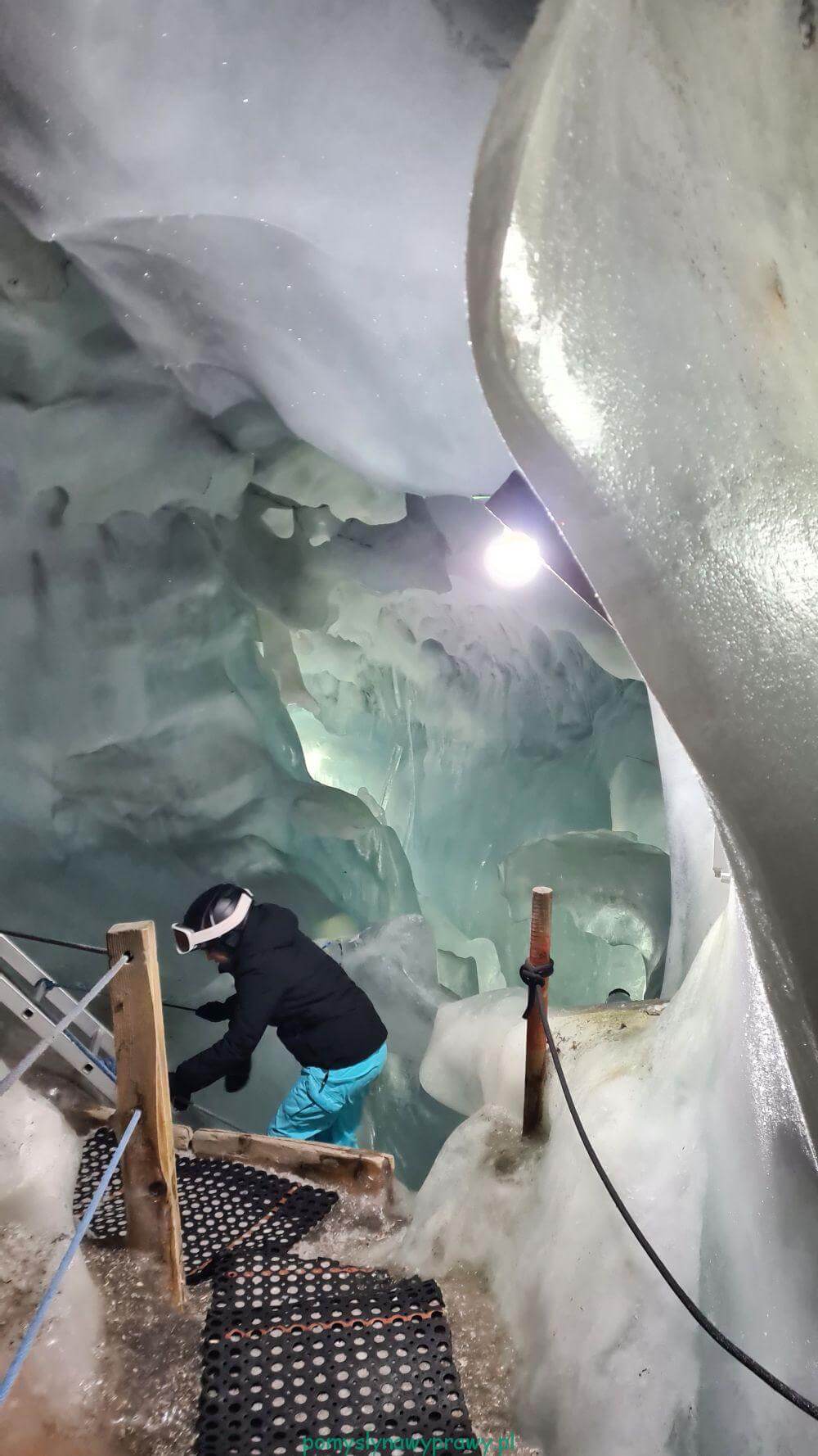 hintertux ice cave